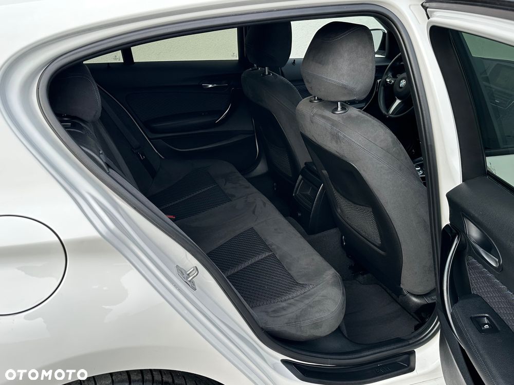 BMW Seria 1 120d M Sport - 24
