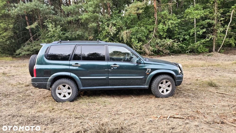 Suzuki Grand Vitara 2.7 V6 - 7
