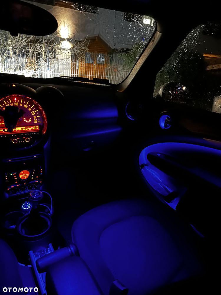 MINI Countryman - 30