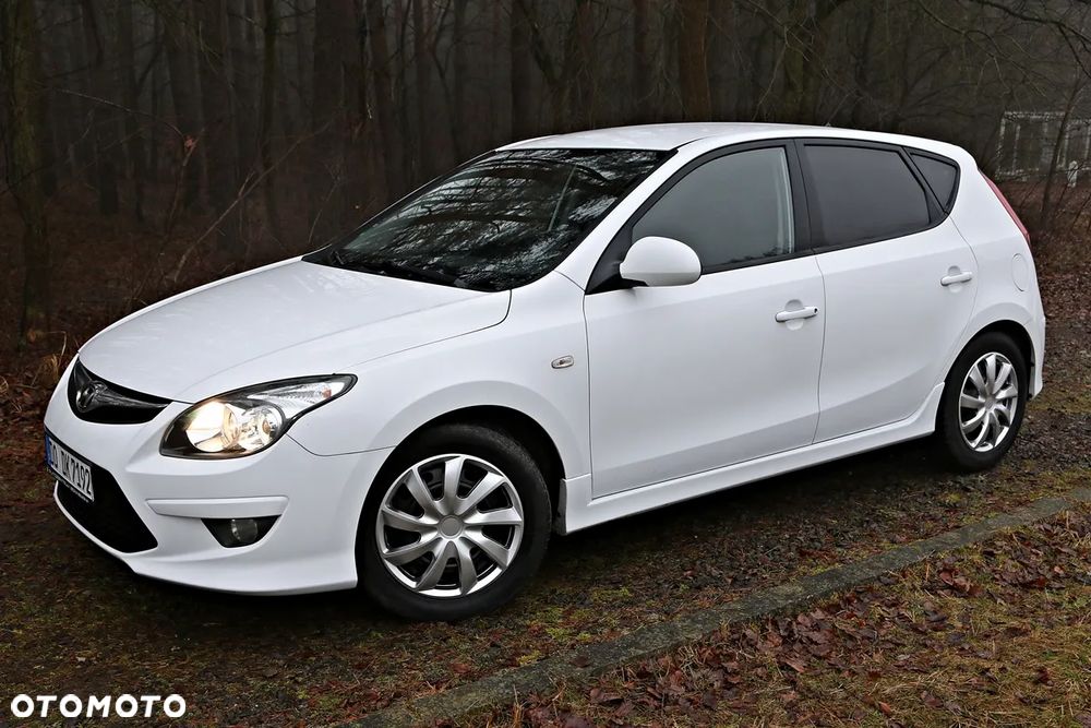 Hyundai i30 1.4 Blue Comfort - 12