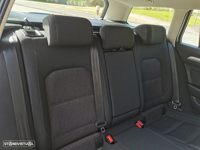 VW Passat Variant 2.0 TDi DSG (BlueMotion ) Comfortline - 25