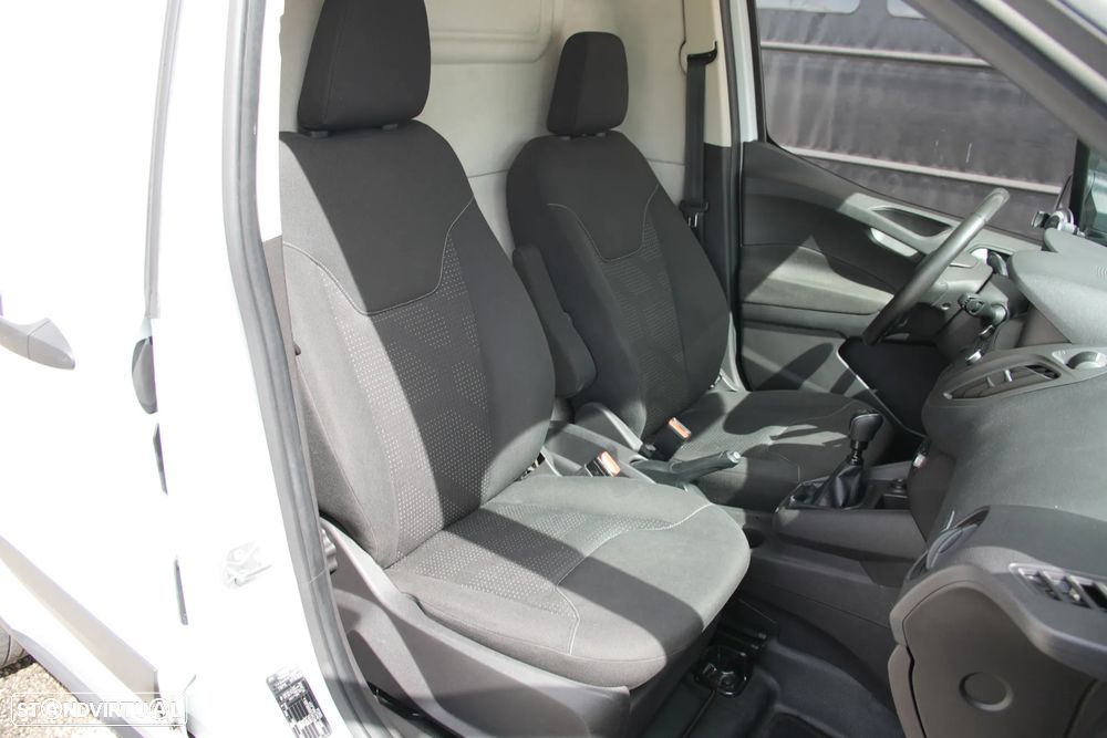 Ford Transit Courier 1.5TDCI - 12