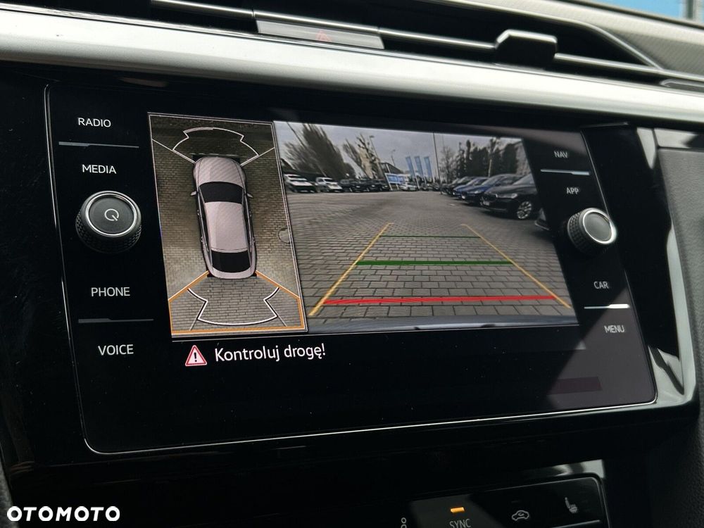 Volkswagen Arteon 2.0 TSI R-Line DSG - 27