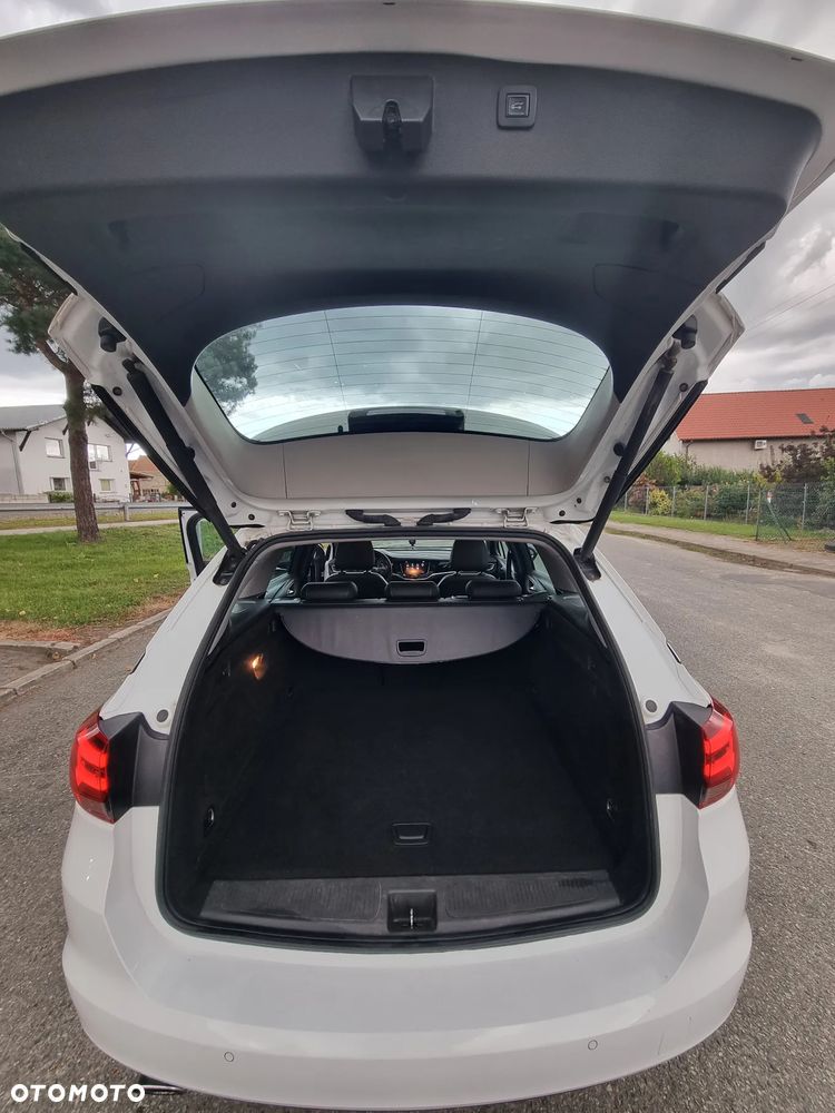 Opel Astra 1.6 BiTurbo D (CDTI) Start/Stop Innovation - 14