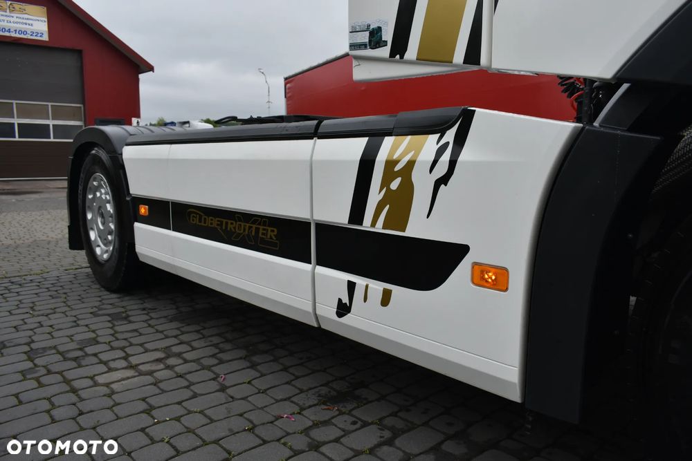 Volvo FH 460 XL // ZABUDOWY MIĘDZYOSIOWE //FULL LED // NOWE OPONY // NAVI // - 16
