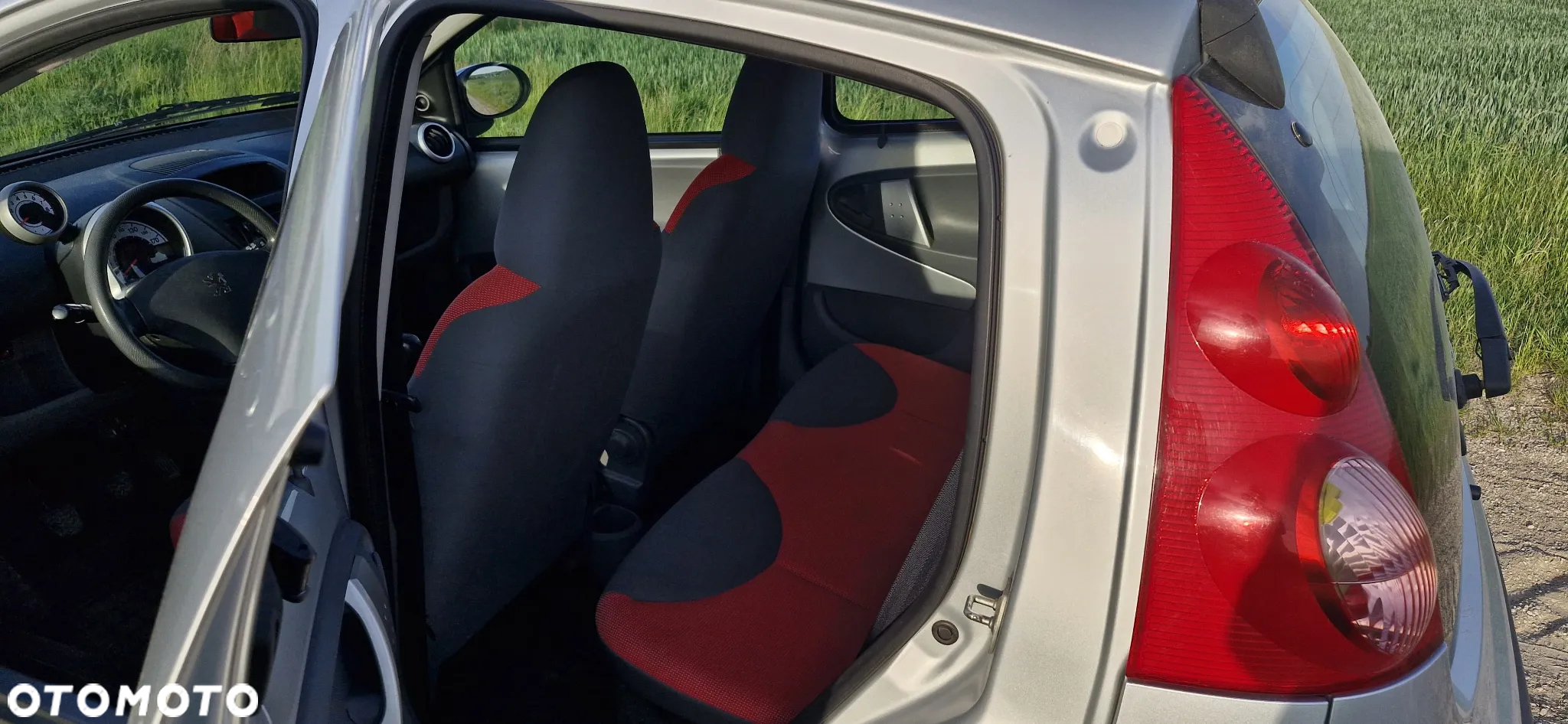 Peugeot 107 1.0 Happy - 12