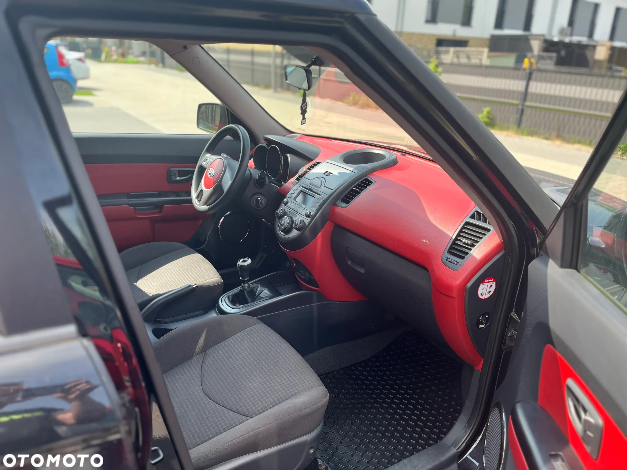 Kia Soul 1.6 L - 12