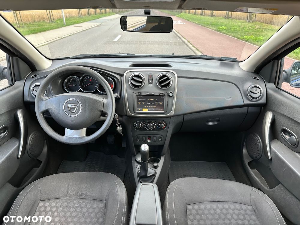 Dacia Logan 1.2 16V Laureate - 14