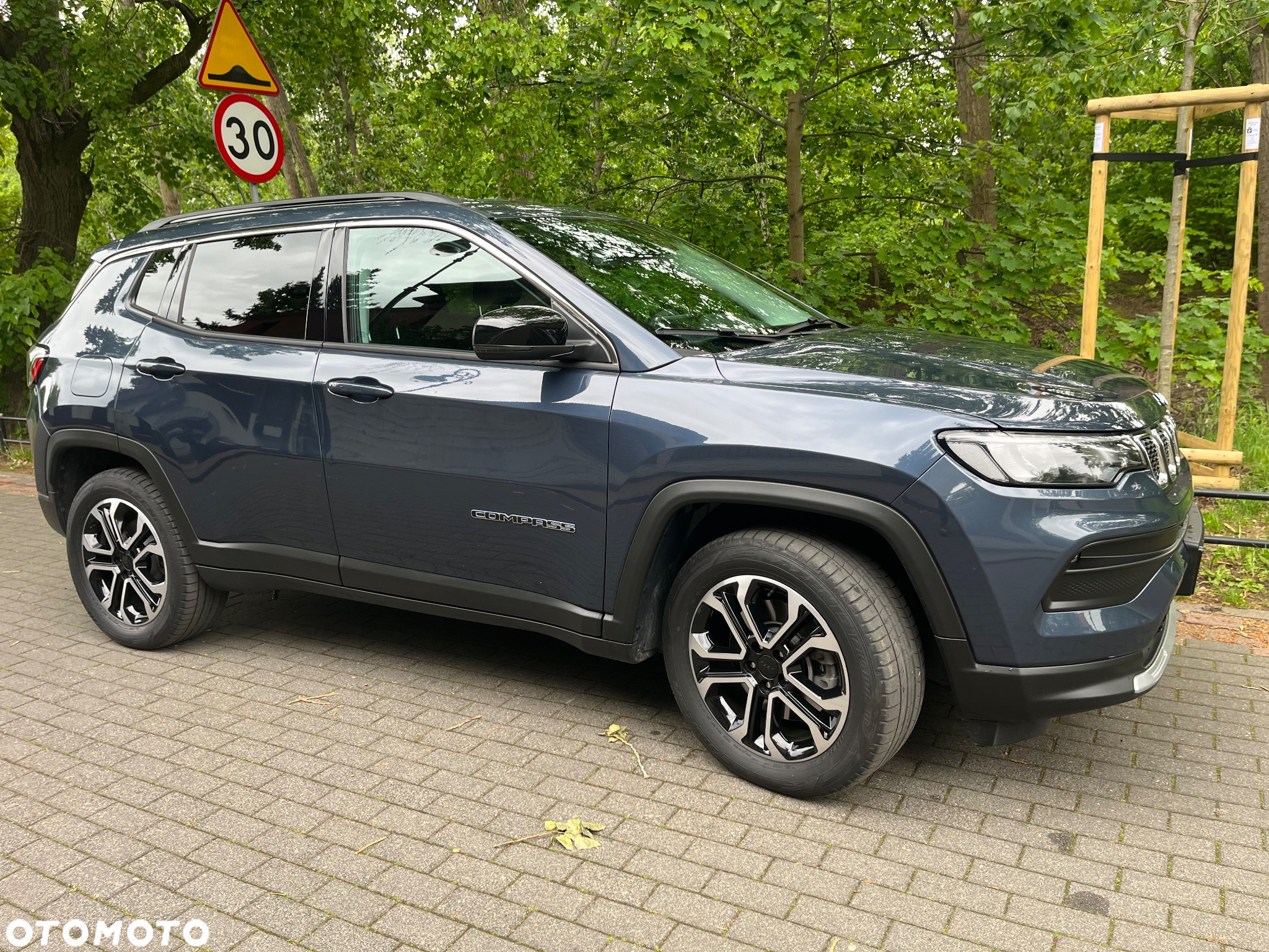 Jeep Compass 1.3 T4 4xe PLUG-IN HYBRID Automatik Limited - 14
