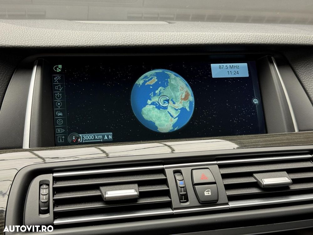 BMW Seria 5 525d xDrive Aut. Luxury Line - 11