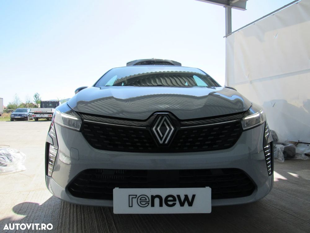 Renault Clio - 24