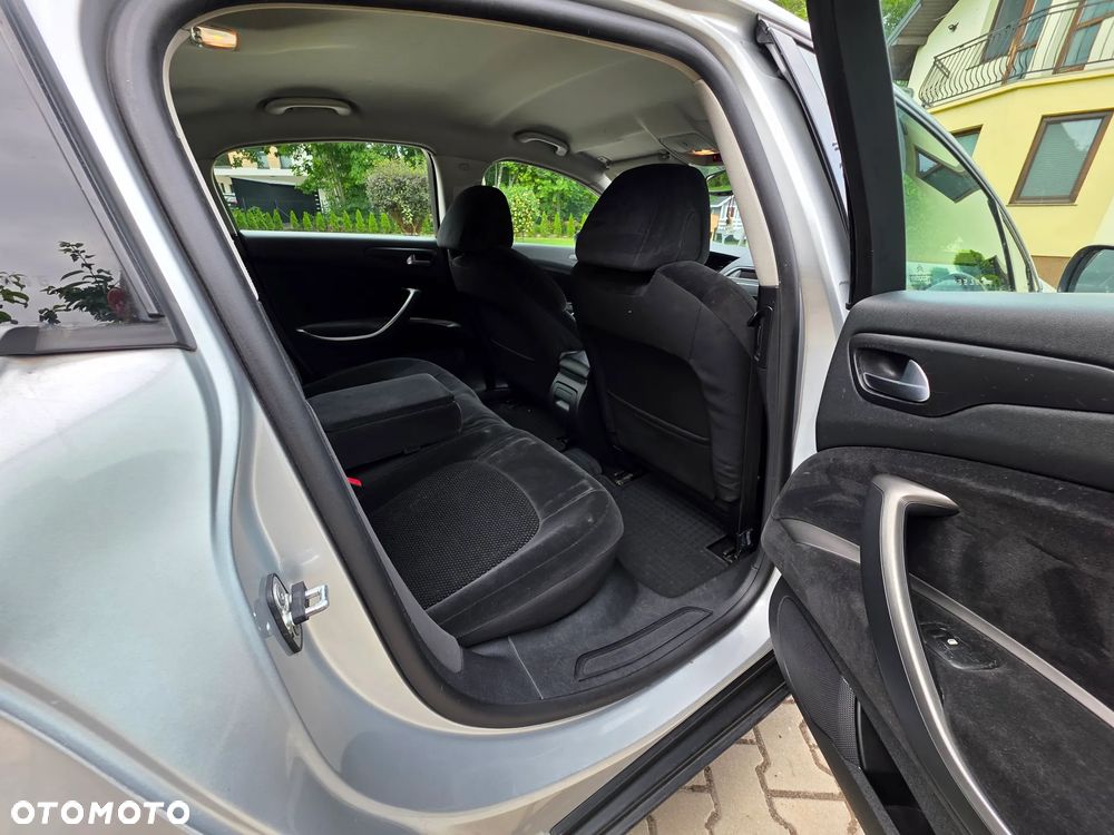 Citroën C5 HDi 140 FAP Exclusive - 6