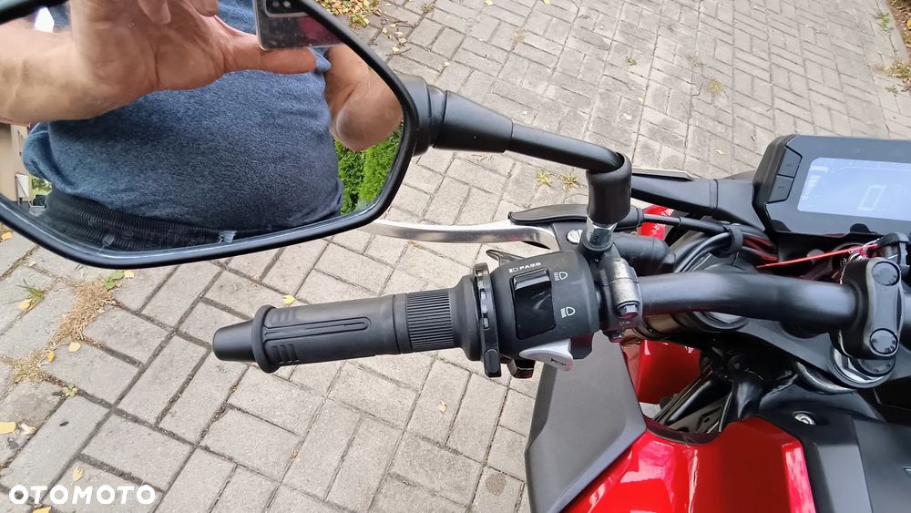 Honda CB - 27