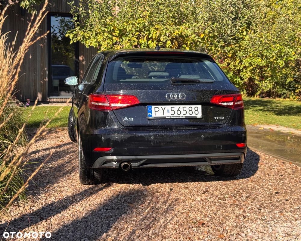 Audi A2 2017 photo 4