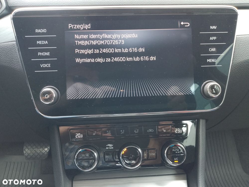 Skoda Superb 1.5 TSI Ambition DSG - 15