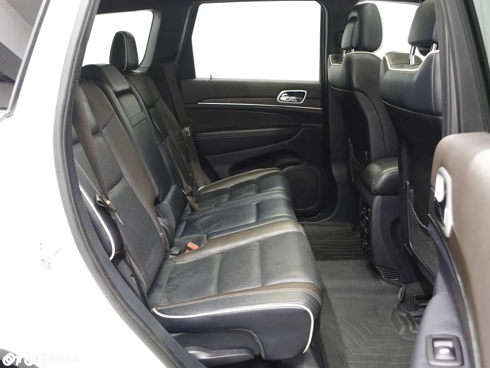 Jeep Grand Cherokee 5.7 V8 HEMI 4WD Automatik Overland - 23