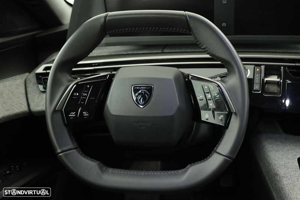 Peugeot 3008 1.2 Hybrid Allure e-DCS6 - 14