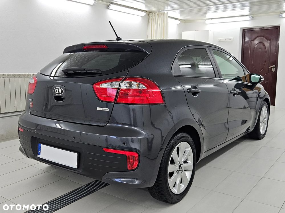 Kia Rio 1.2 L - 14