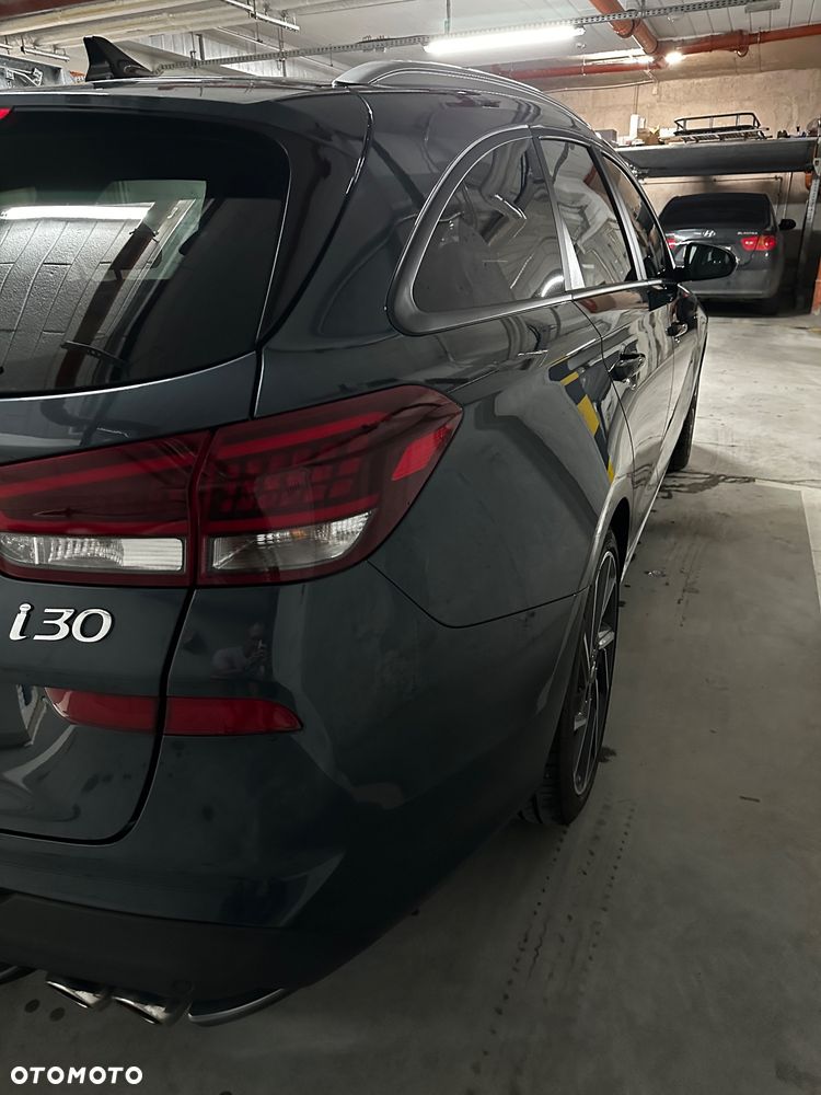Hyundai i30 1.5 T-GDI 48V Classic + - 5