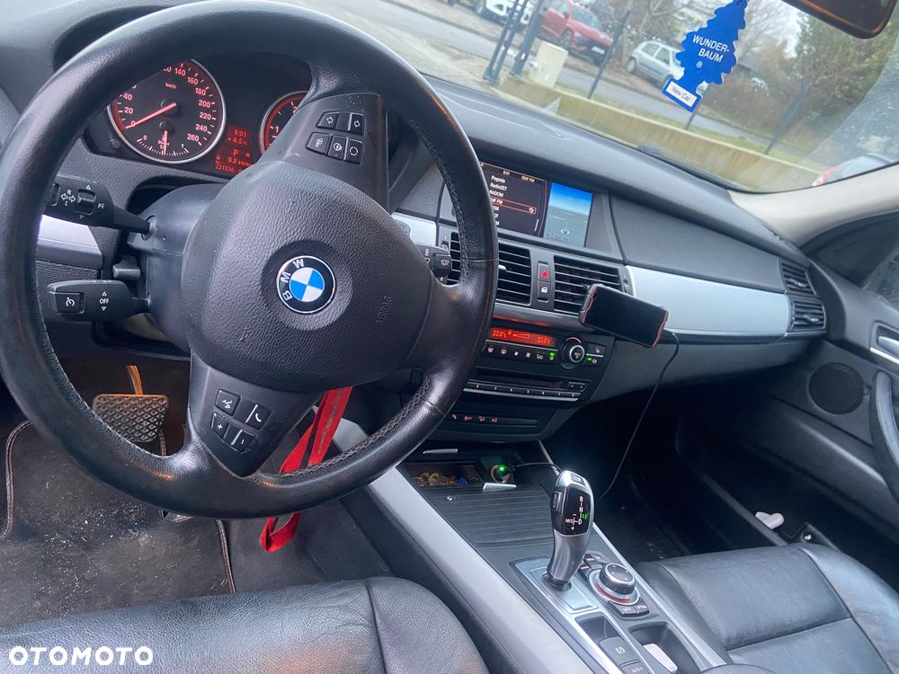 BMW X5 - 7