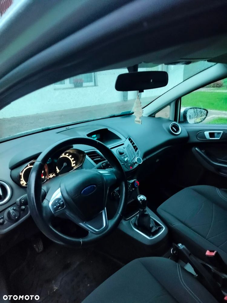 Ford Fiesta 1.25 Ambiente - 9