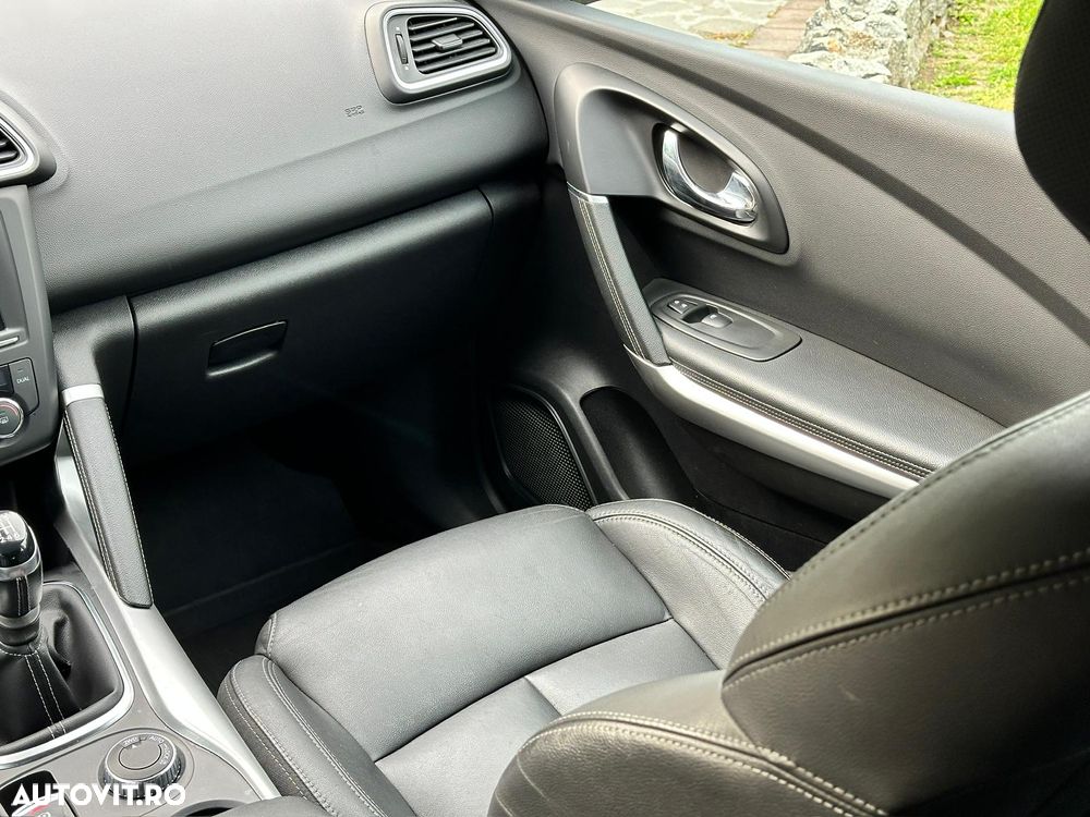 Renault Kadjar Energy dCi 130 4x4 Bose Edition - 12