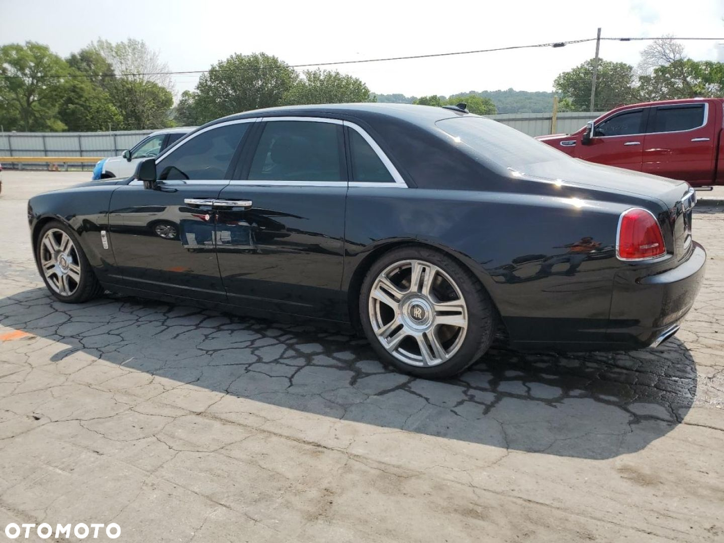 Rolls-Royce Ghost - 2