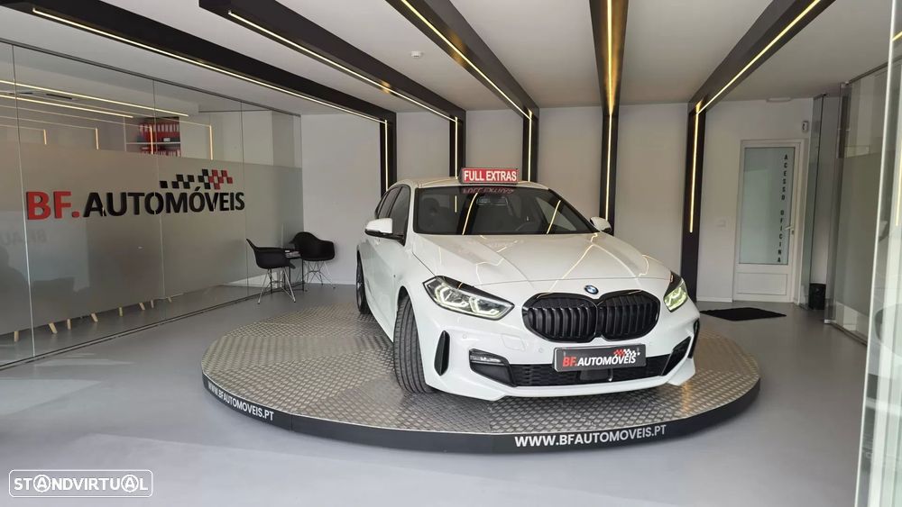 BMW 118 i Pack Desportivo M Auto - 10