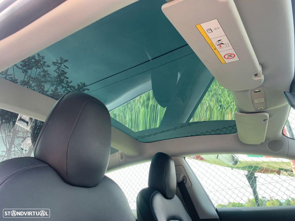 Tesla Model 3 Long Range Tração Integral - 21