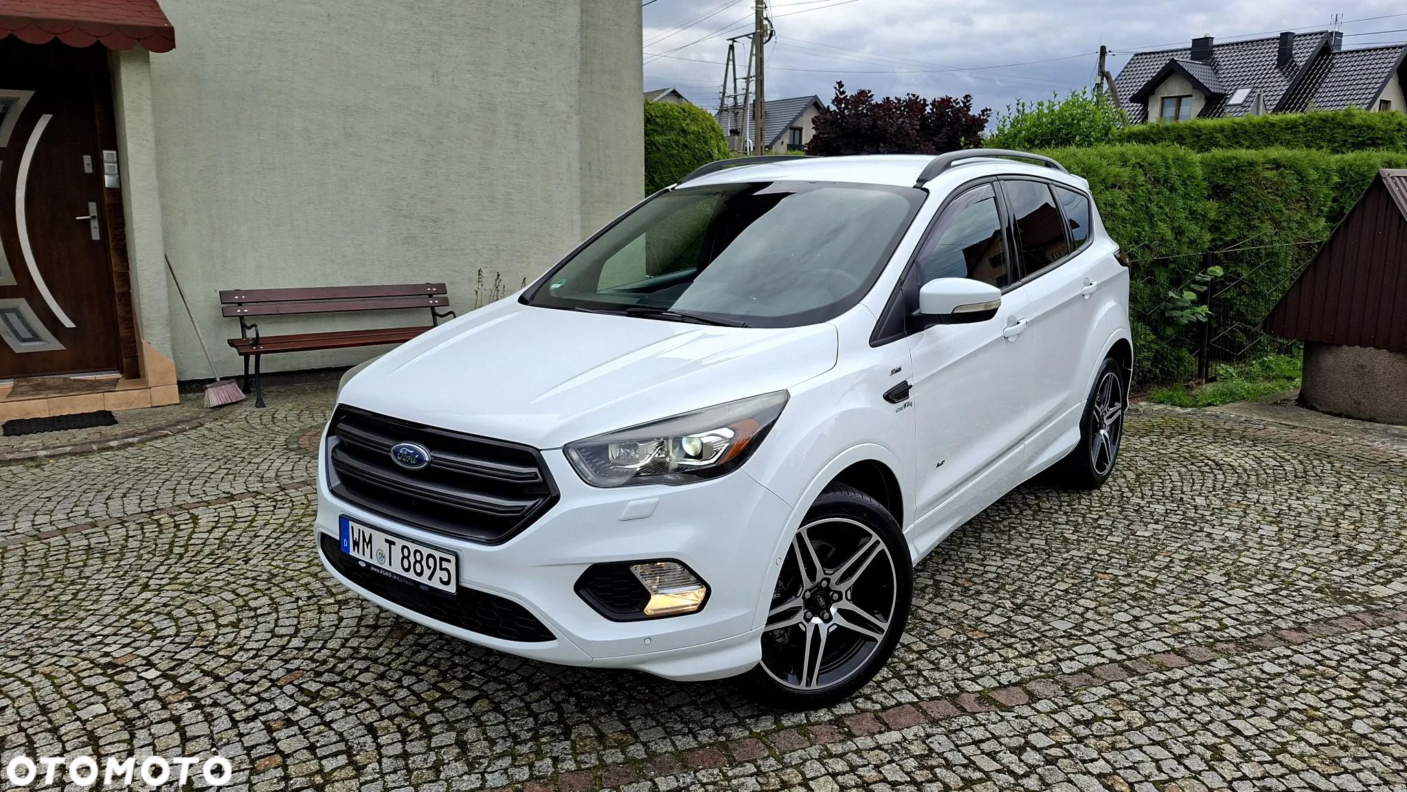 Ford Kuga 2.0 TDCi 4x4 ST-Line - 1