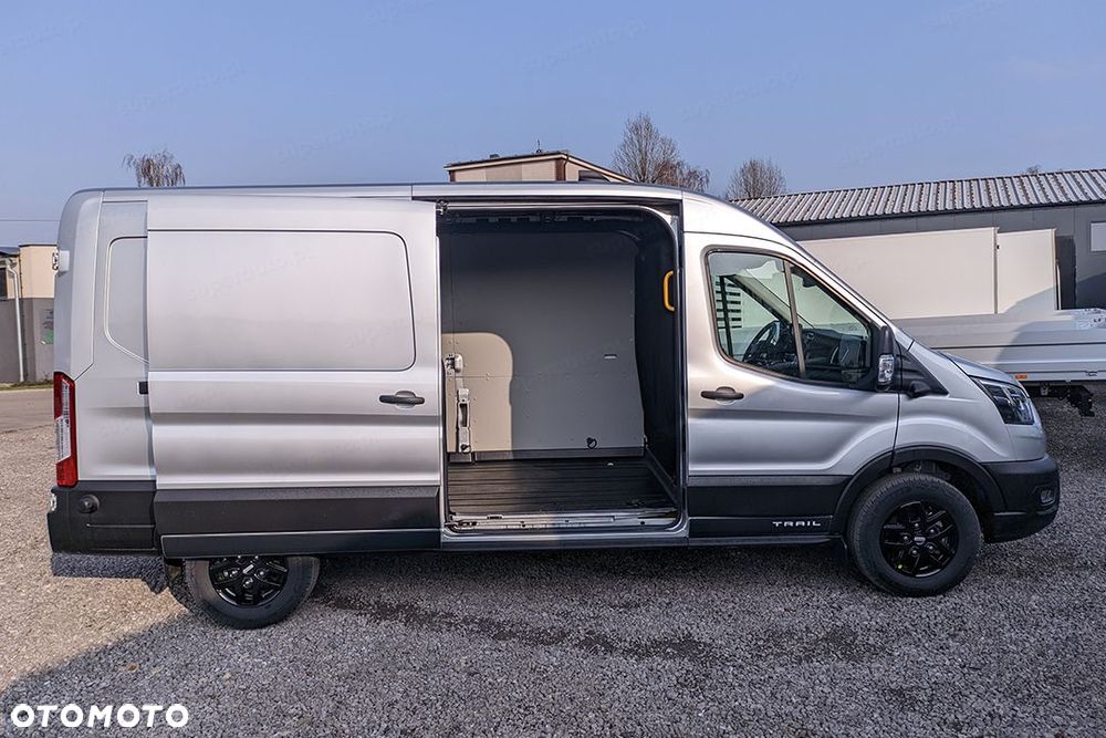 Ford Transit 350 L3H2 Trend Trail 2.0 130KM - 15