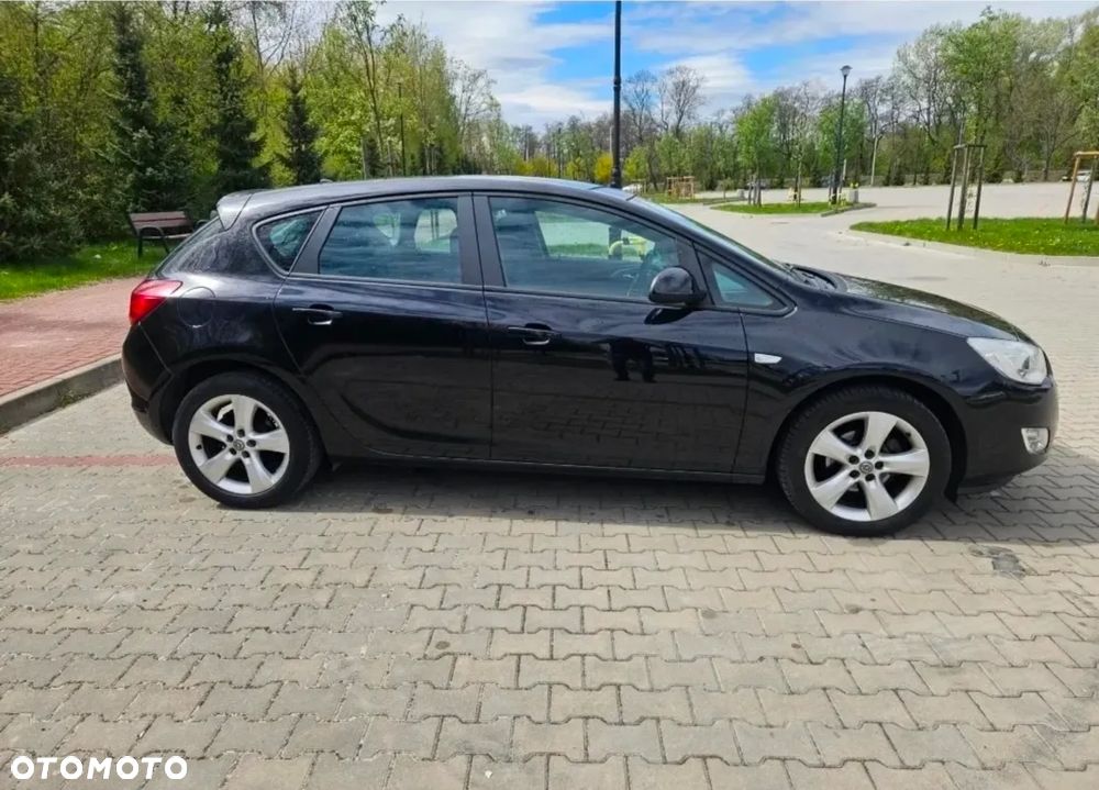 Opel Astra 1.4 Turbo ecoFLEX Start/Stop Edition - 4