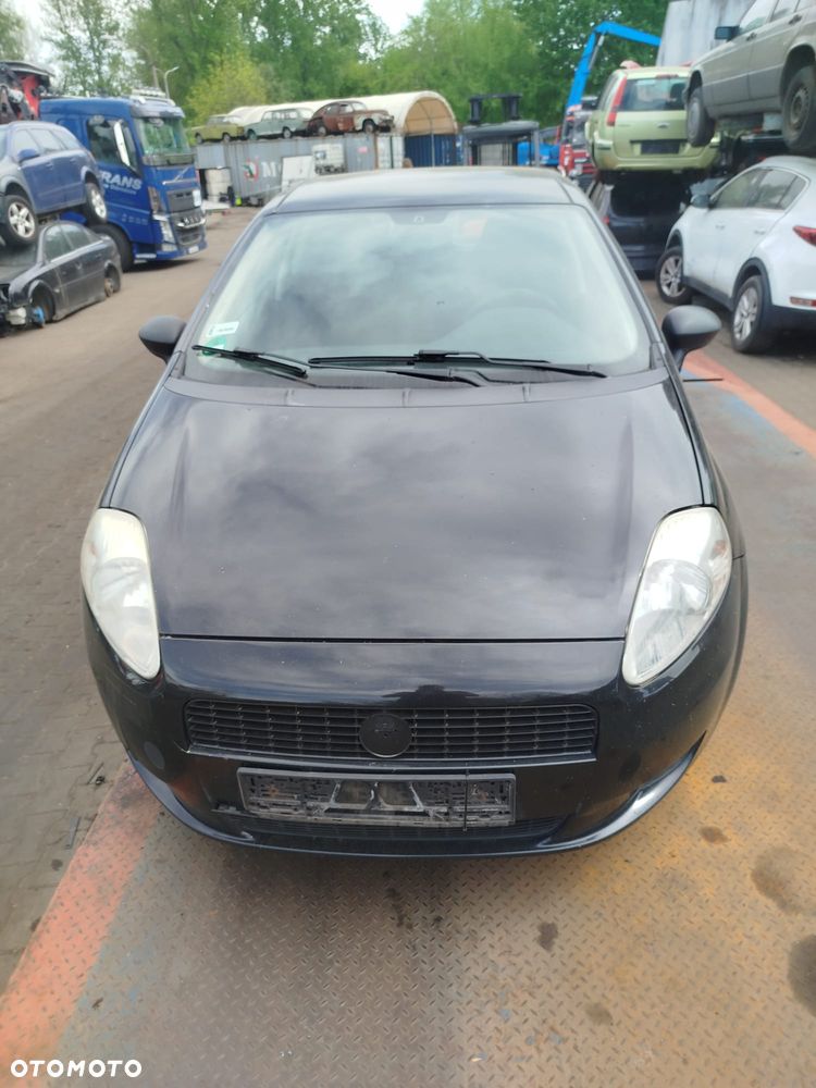 Fiat Grande Punto na części. - 1