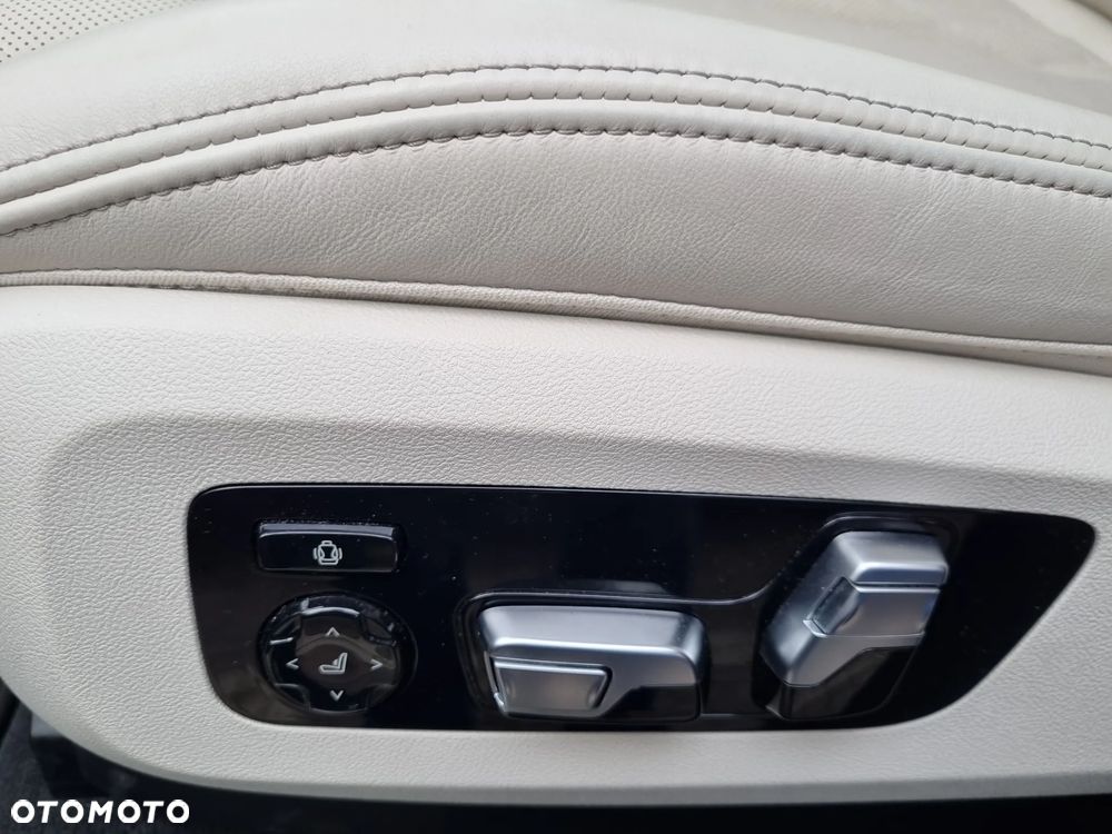 BMW X5 xDrive40d mHEV - 7