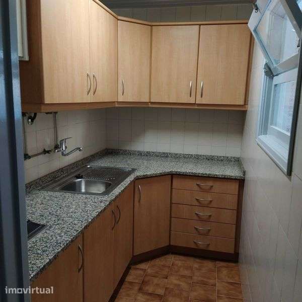 Arrenda-se casa em Aveiro - Grande imagem: 3/9