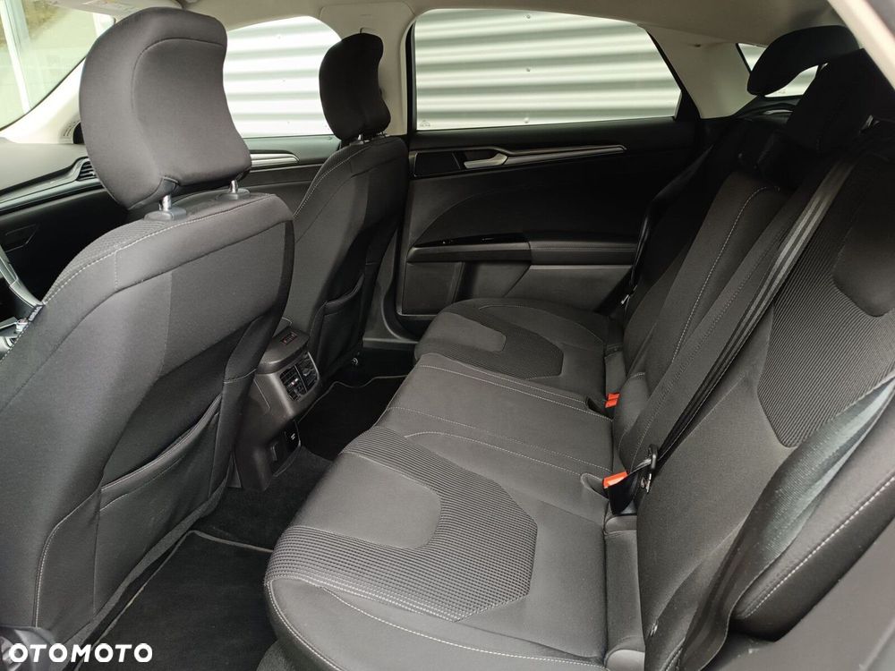 Ford Mondeo 2.0 EcoBlue Titanium - 37