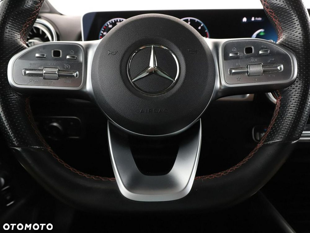 Mercedes-Benz GLB 200 d 8G-DCT AMG Line - 22