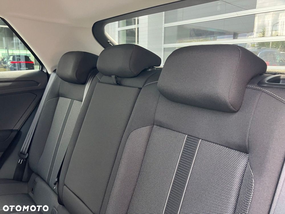 Volkswagen T-Roc - 25