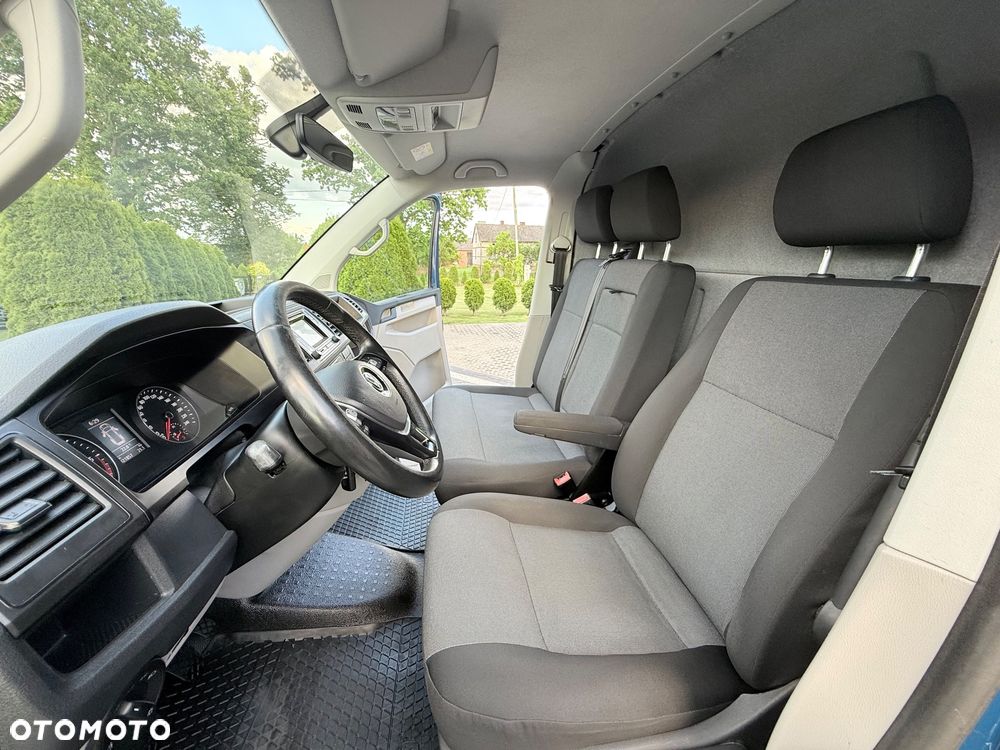 Volkswagen T6 - 20