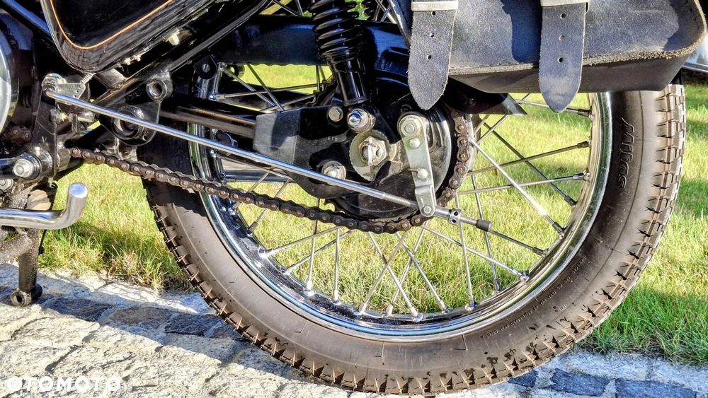 Royal Enfield Bullet - 18