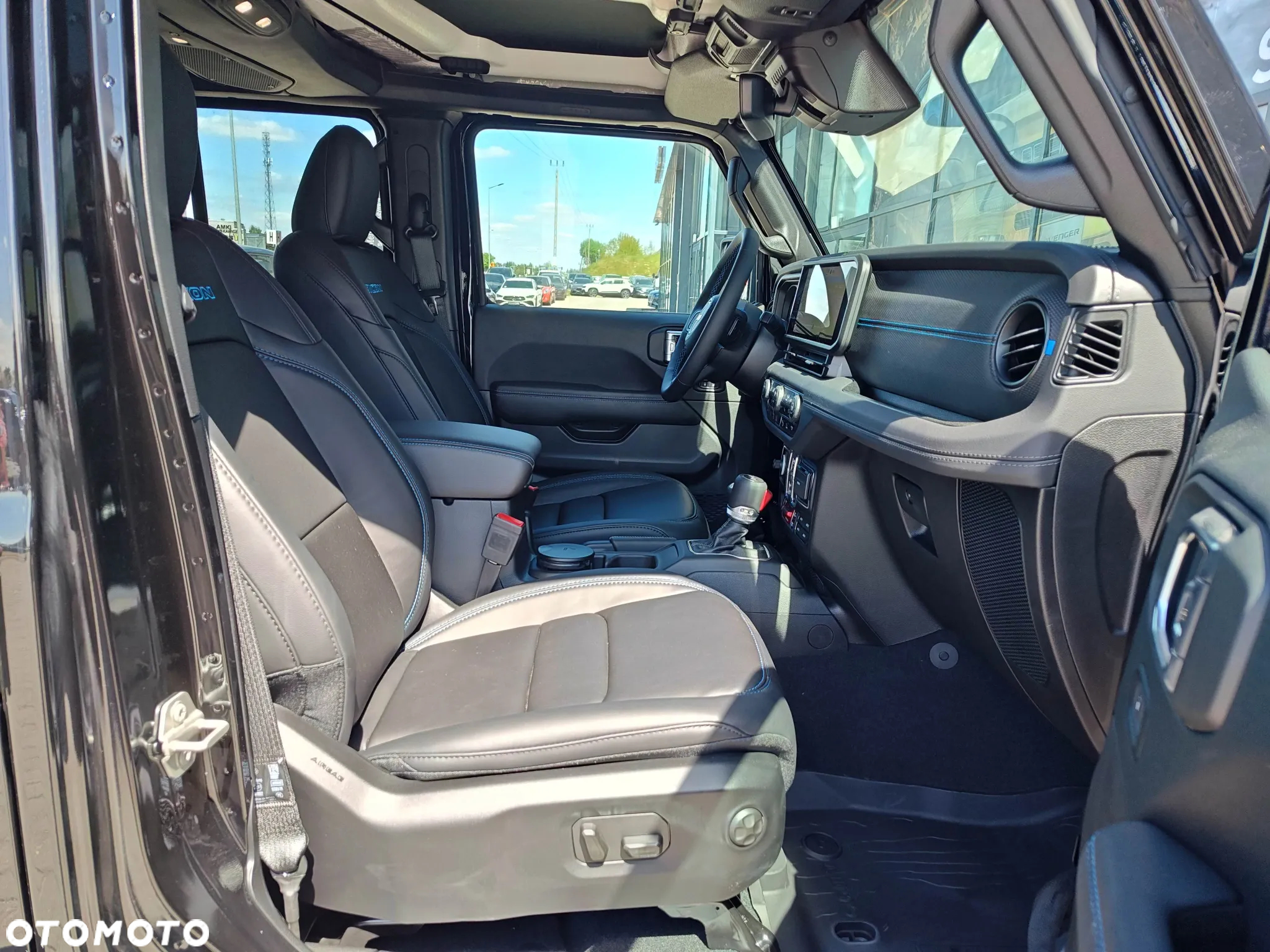 Jeep Wrangler Unlimited 2.0 Turbo PHEV 4xe Rubicon - 12