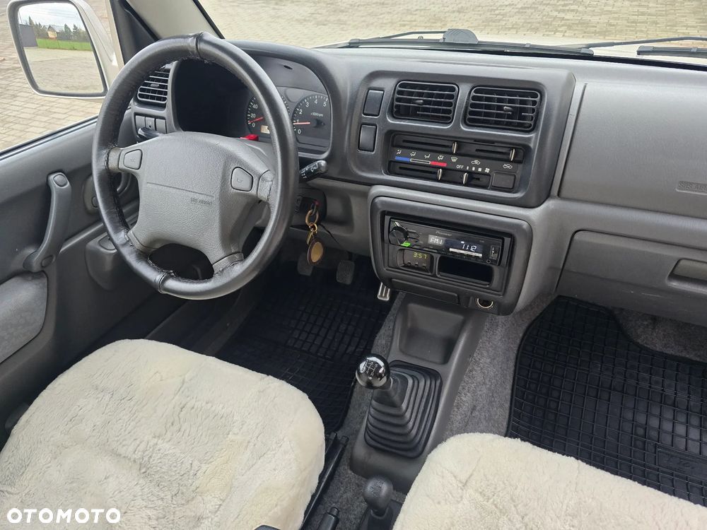 Suzuki Jimny 1.3 JLX - 18