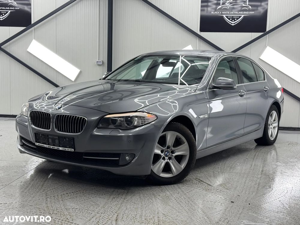 BMW Seria 5 525d Sport-Aut. - 12