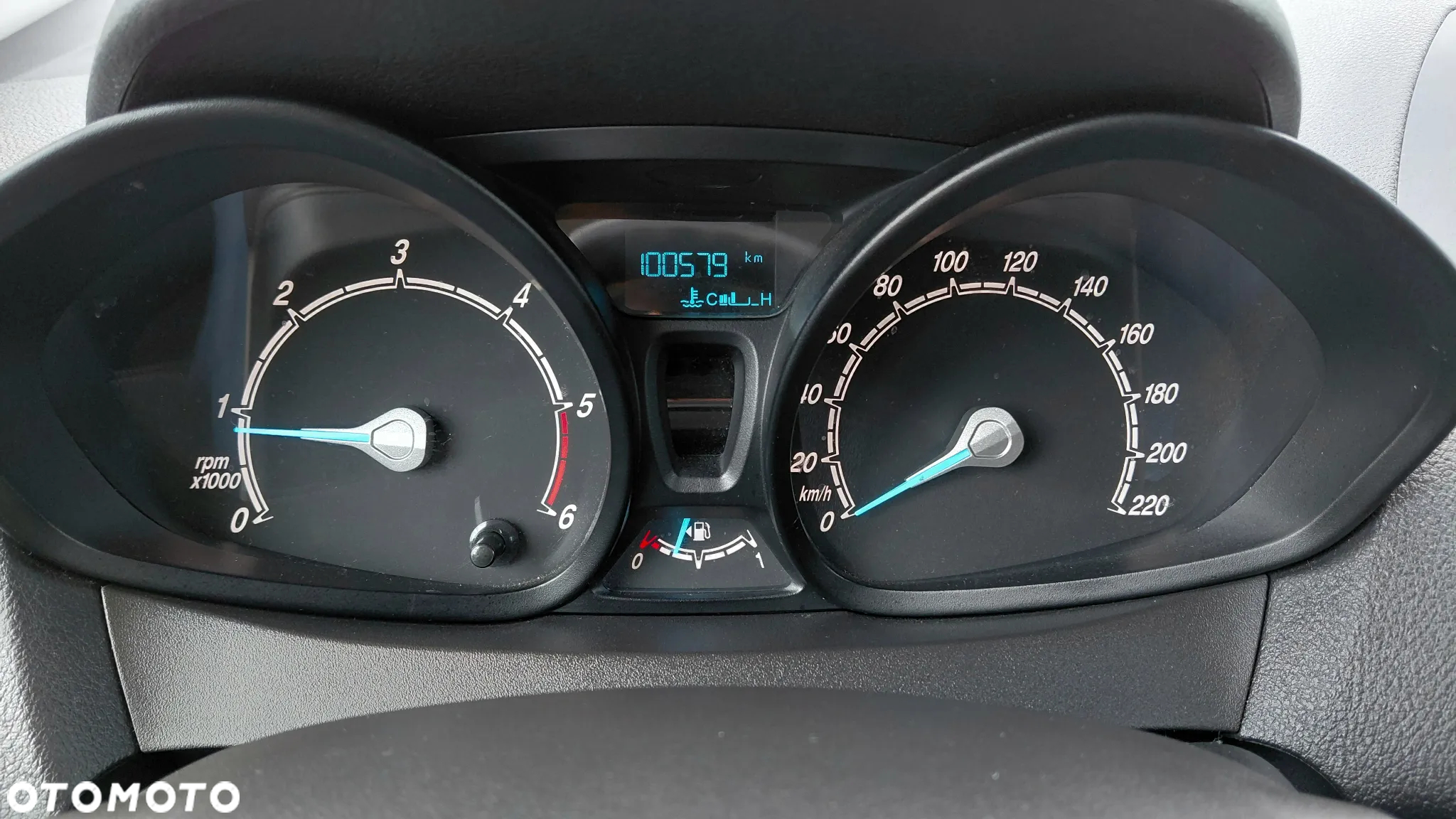 Ford Tourneo Courier 1.5 TDCi Trend - 9