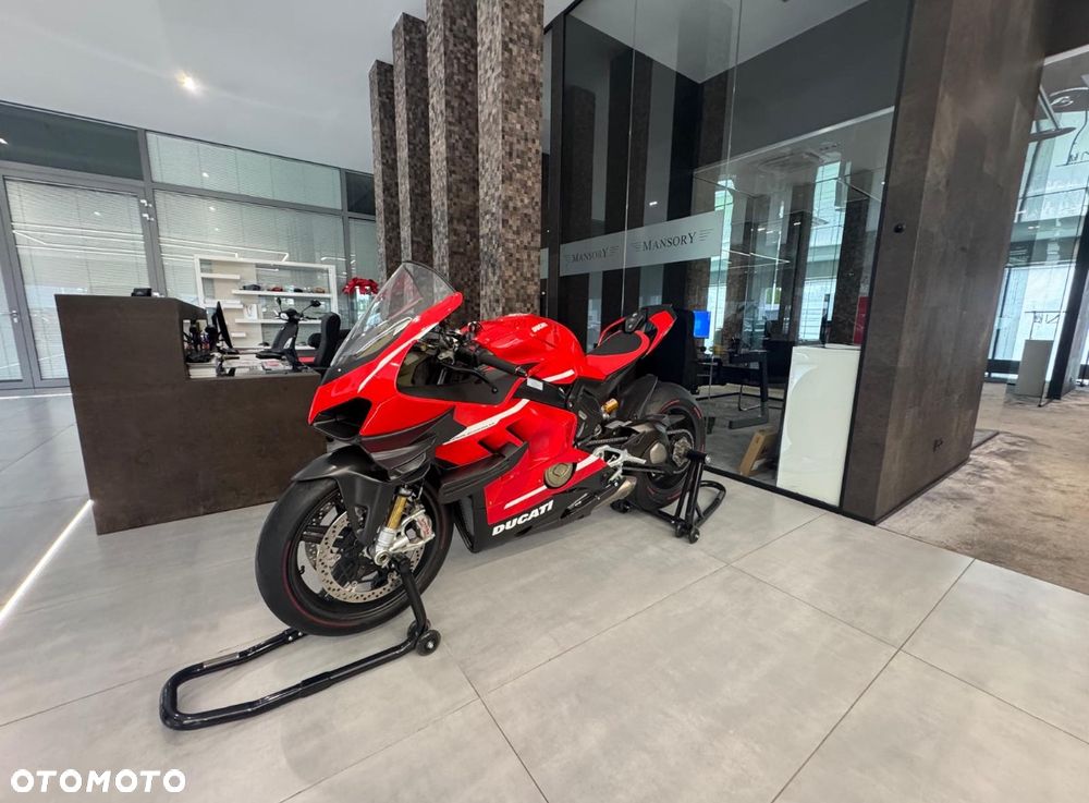Ducati Panigale V4 - 1