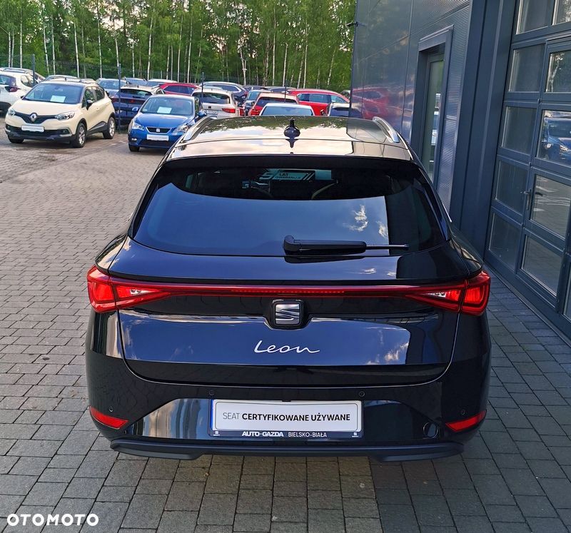 Seat Leon 1.5 eTSI Xcellence DSG - 4
