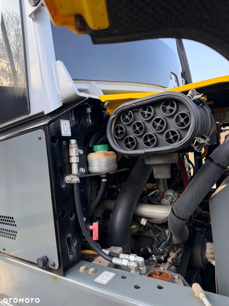 Wacker Neuson DW60 Wozidło 4x4. 6 ton ładowność z Pełną kabiną. Centralne smarowanie! OBROTOWA koleba 2500 mtg 2018 rok.  Jak nowe z salonu PERKINS turbo silnik. Pochodzi z Norweskiego Gospodarstwa Ziemniaczanego! Pełne sterowanie dżojstik REWERS HYDROSTATIC Ogrzewana Kabina Opony zero zużycia. Aktualna DEKRA. Kamery wysokiej jakośći! Zero luzów i wycieków. Szybka wolna jazda. Wielka Okazja - 9