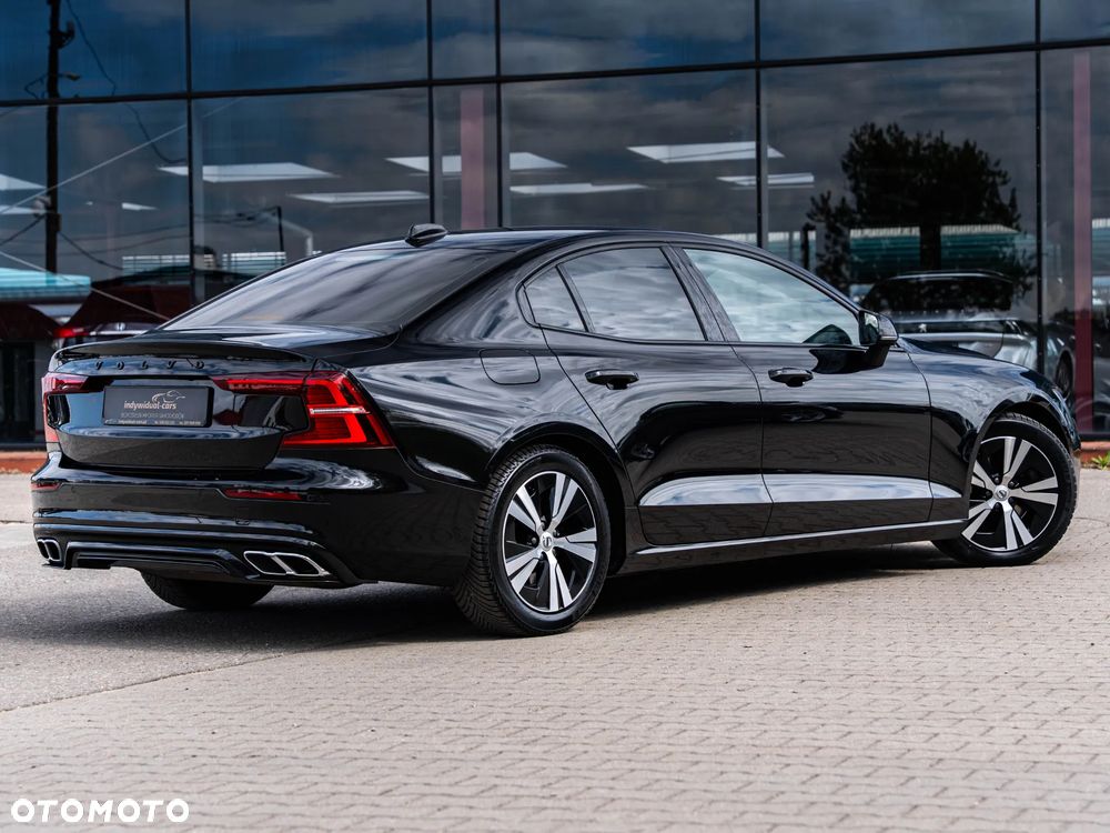 Volvo S60 B4 B DKG Plus Dark - 12