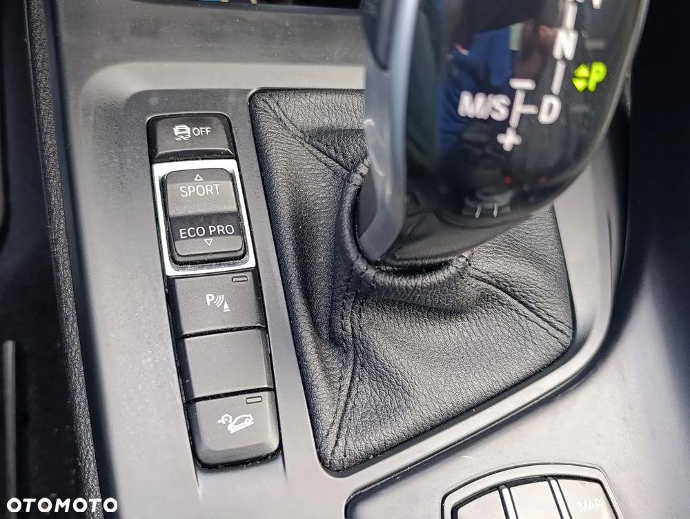 BMW X1 xDrive25i xLine - 24