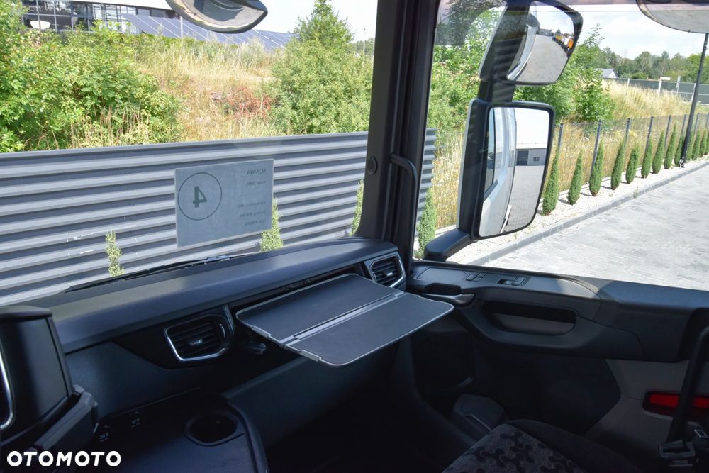 Scania 500S / FULL AIRMATIC / HYDRAULIKA / RETARDER / KLIMATYZACJA POSTOJOWA / ACC / KLIMA / 2 ZBIORNIKI PALIWA / FULL LEDY / FULL SPOILERY / SERWISOWANA / SPROWADZONA - 29